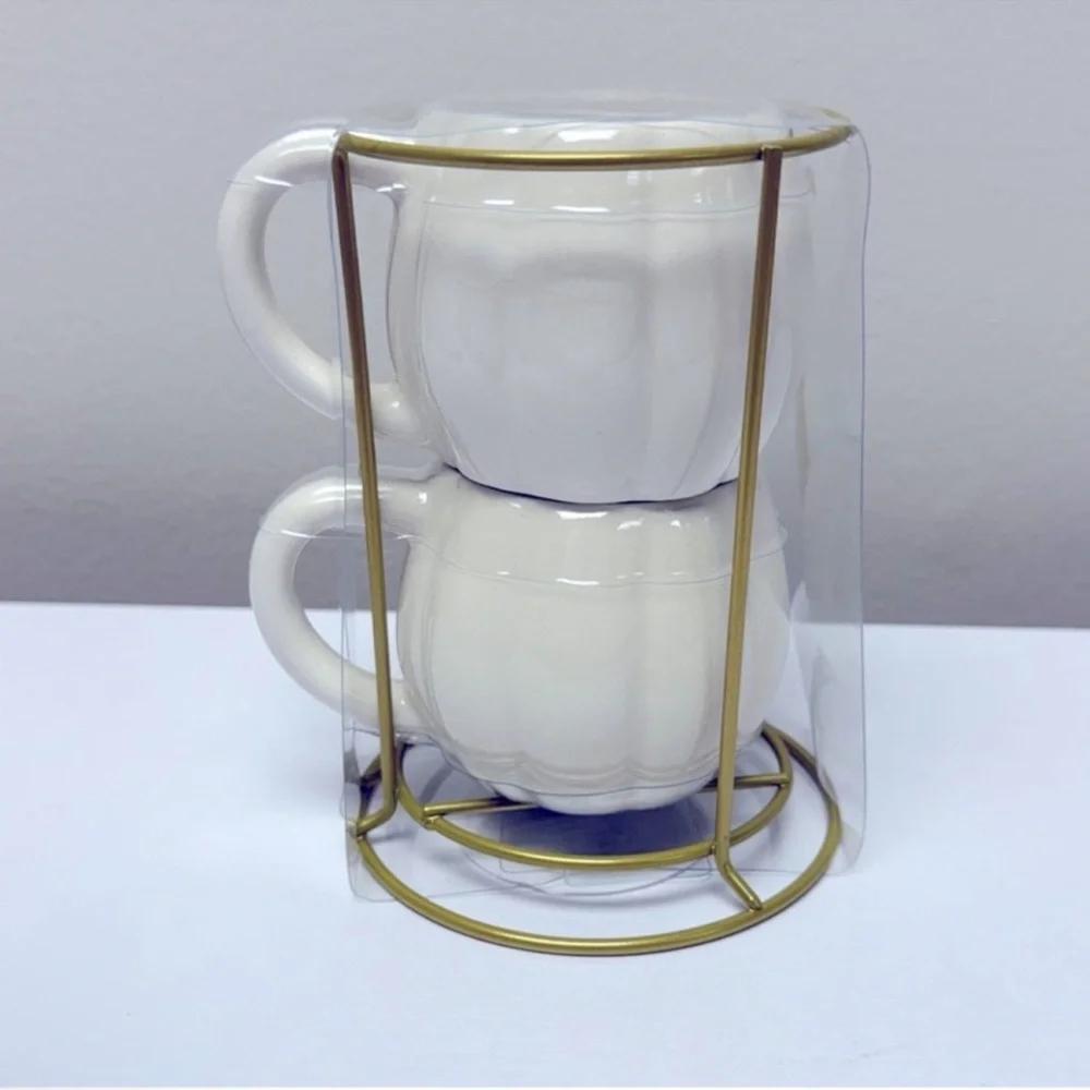 New! Target Bullseye Playground Set of 2 Stackable Pumpkin Mugs w/ Gold Stand